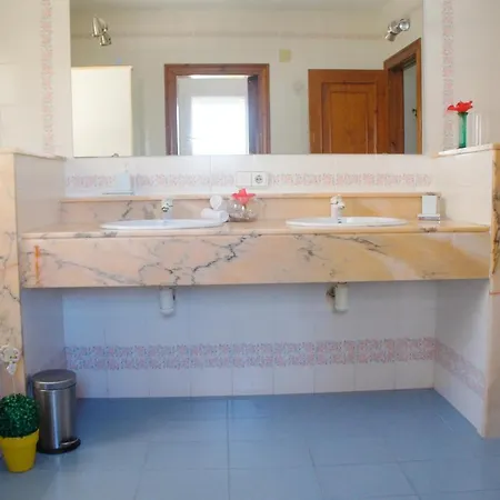 For 8 People With Private Pool Domek alpejski